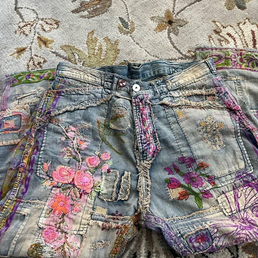 Magnolia Pearl Ladybug Musette denims NWOT - Picture 2 of 6